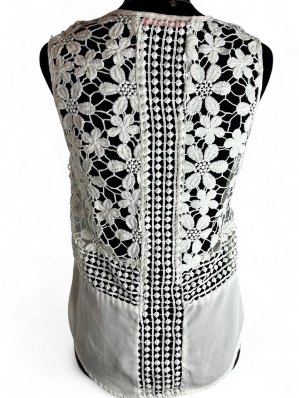 Banjul White Floral Crochet Back Camisole